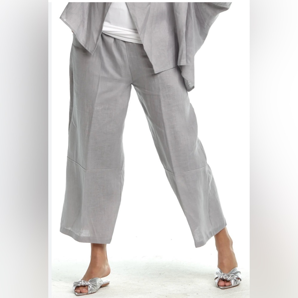 Grace element women’s size 10, crop 100% linen pants with double button in front